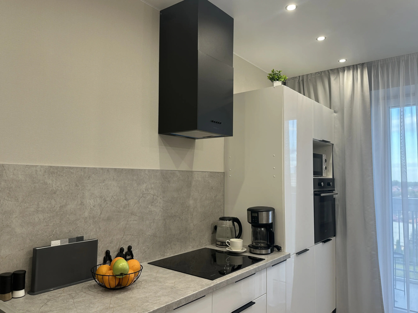 Квартира Легенды Моря в городе Калининград на аллее Знаний дом 5