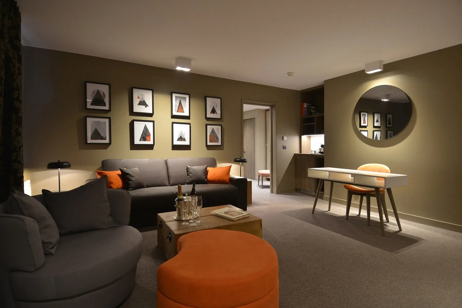 Отель ILY Hotels La Rosière