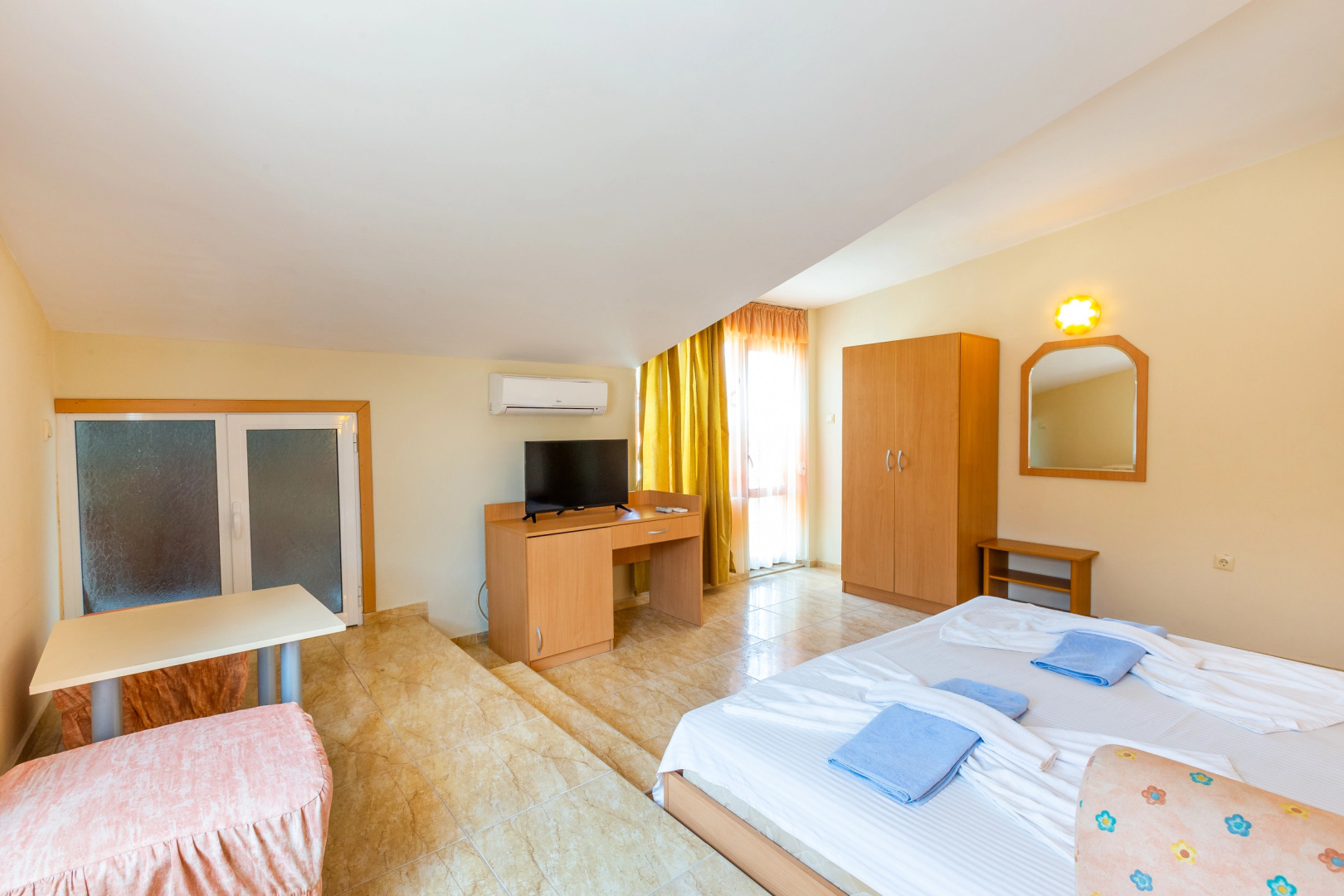 Апартаменты Pollo Resort XZ