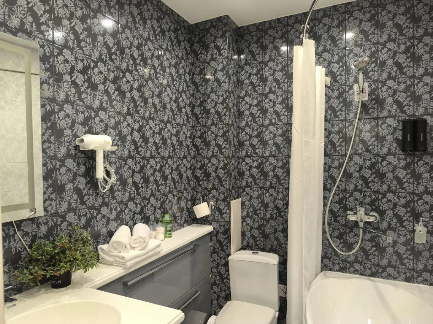 Апартаменты Vyborg Velvet Aparts Трехкомнатные в Центре с Парковкой