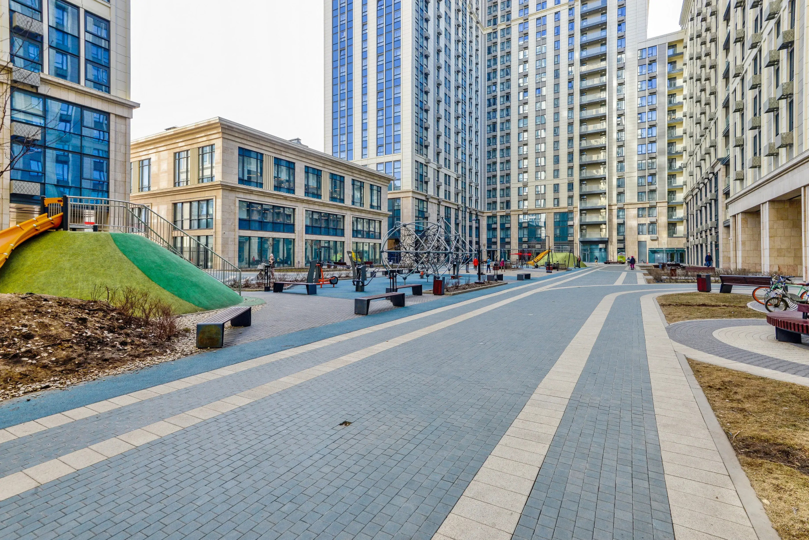 Апартаменты #1 Grey studio for 2+2 by Lo Apartments