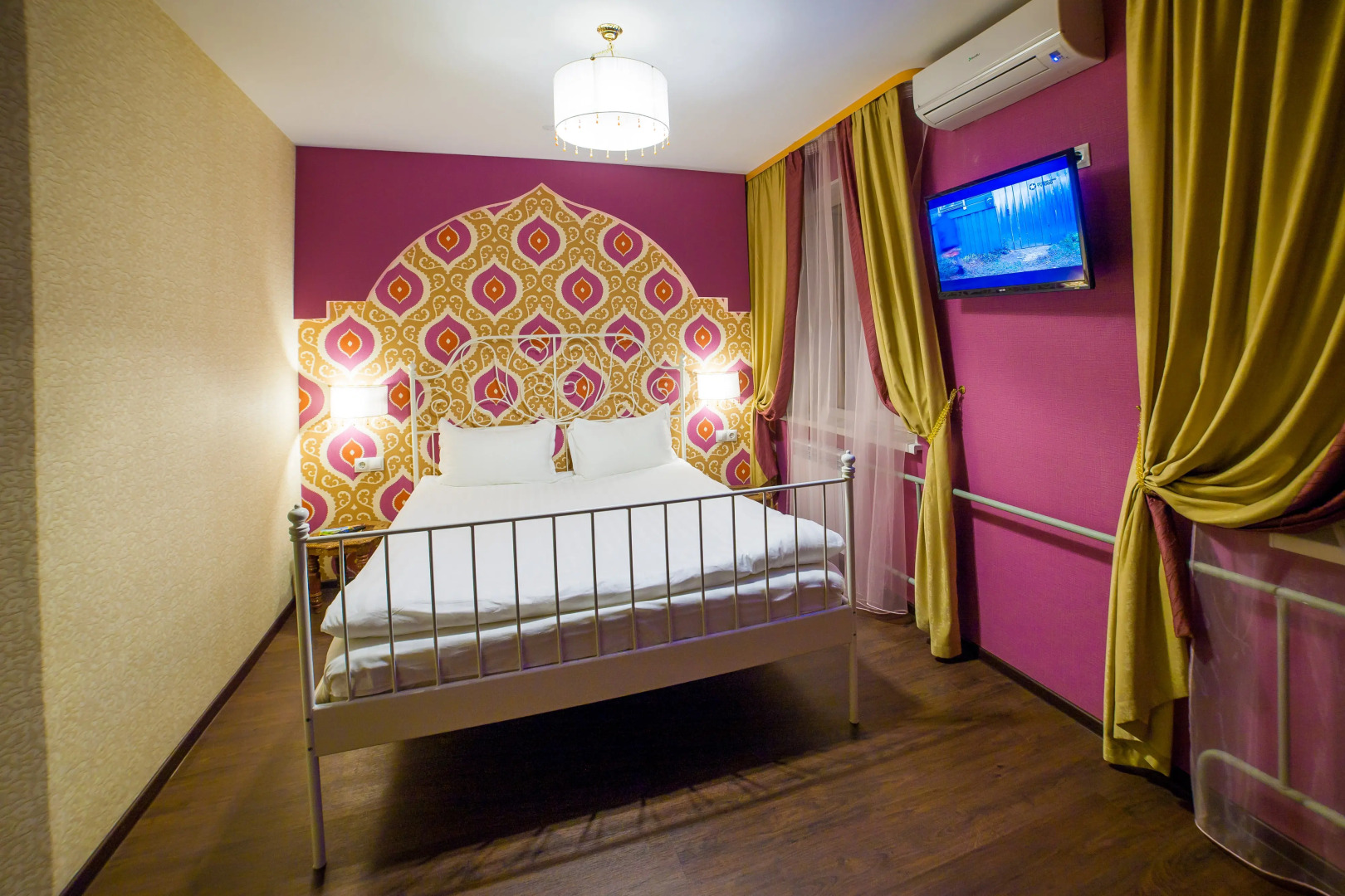 Отель Халиф