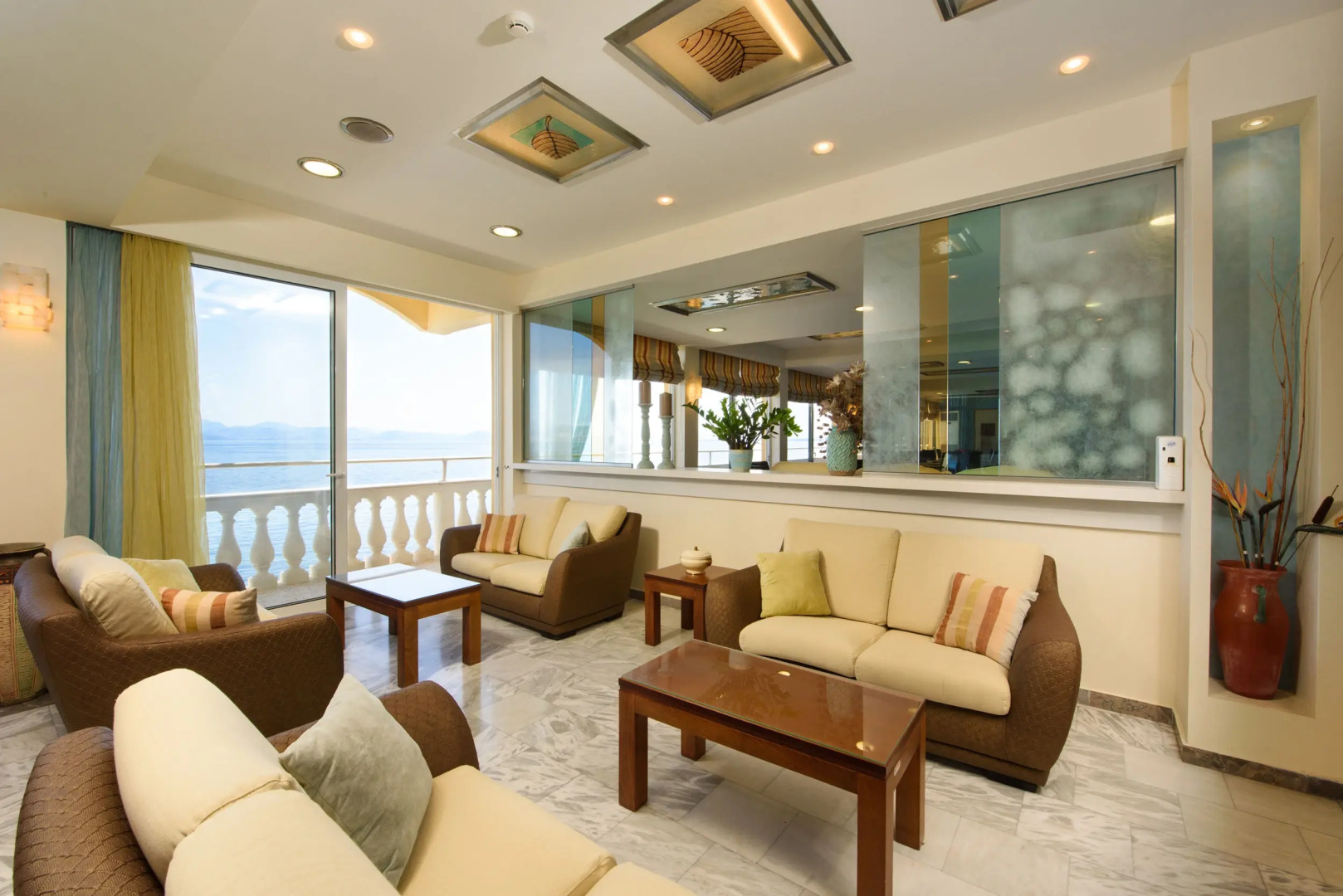 Отель Pontikonisi