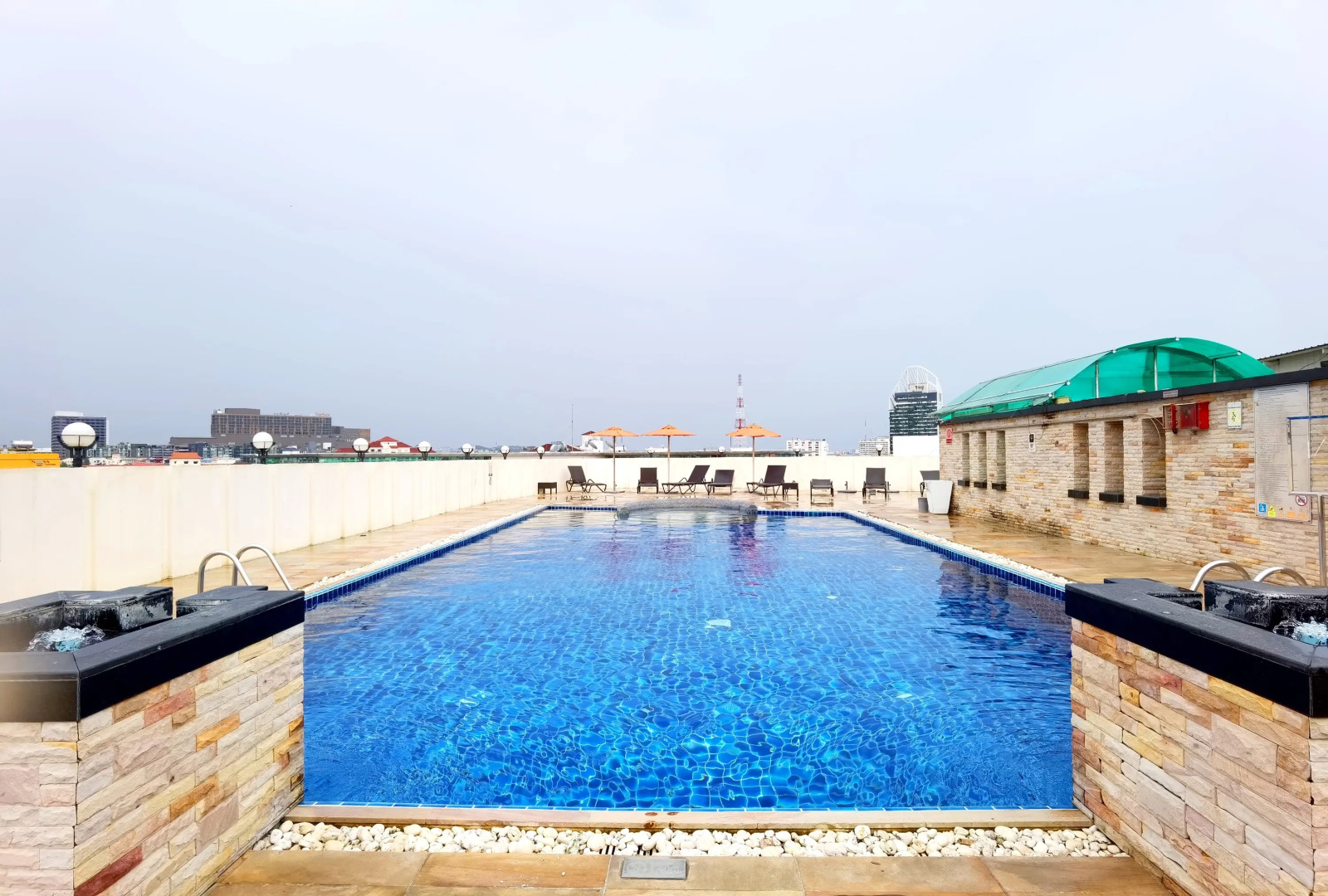 Отель Nova Suites Pattaya by Compass Hospitality