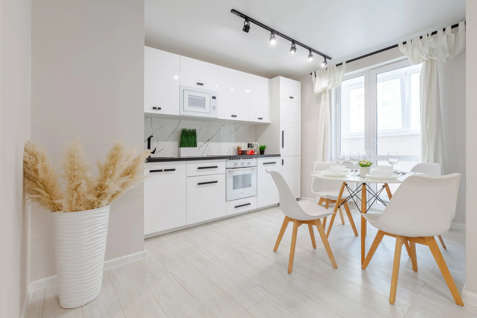 Апартаменты евродвушка RentPlaza класса LUX