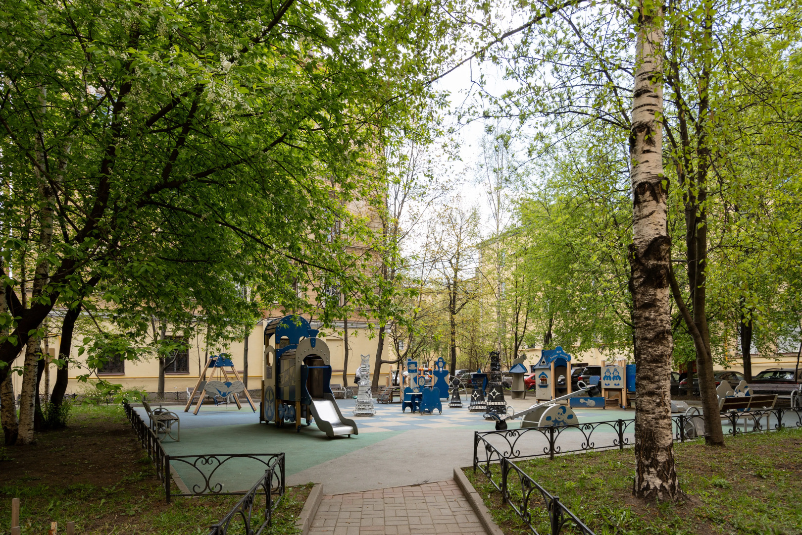 Апартаменты Атмосферная квартира в доме с музеем