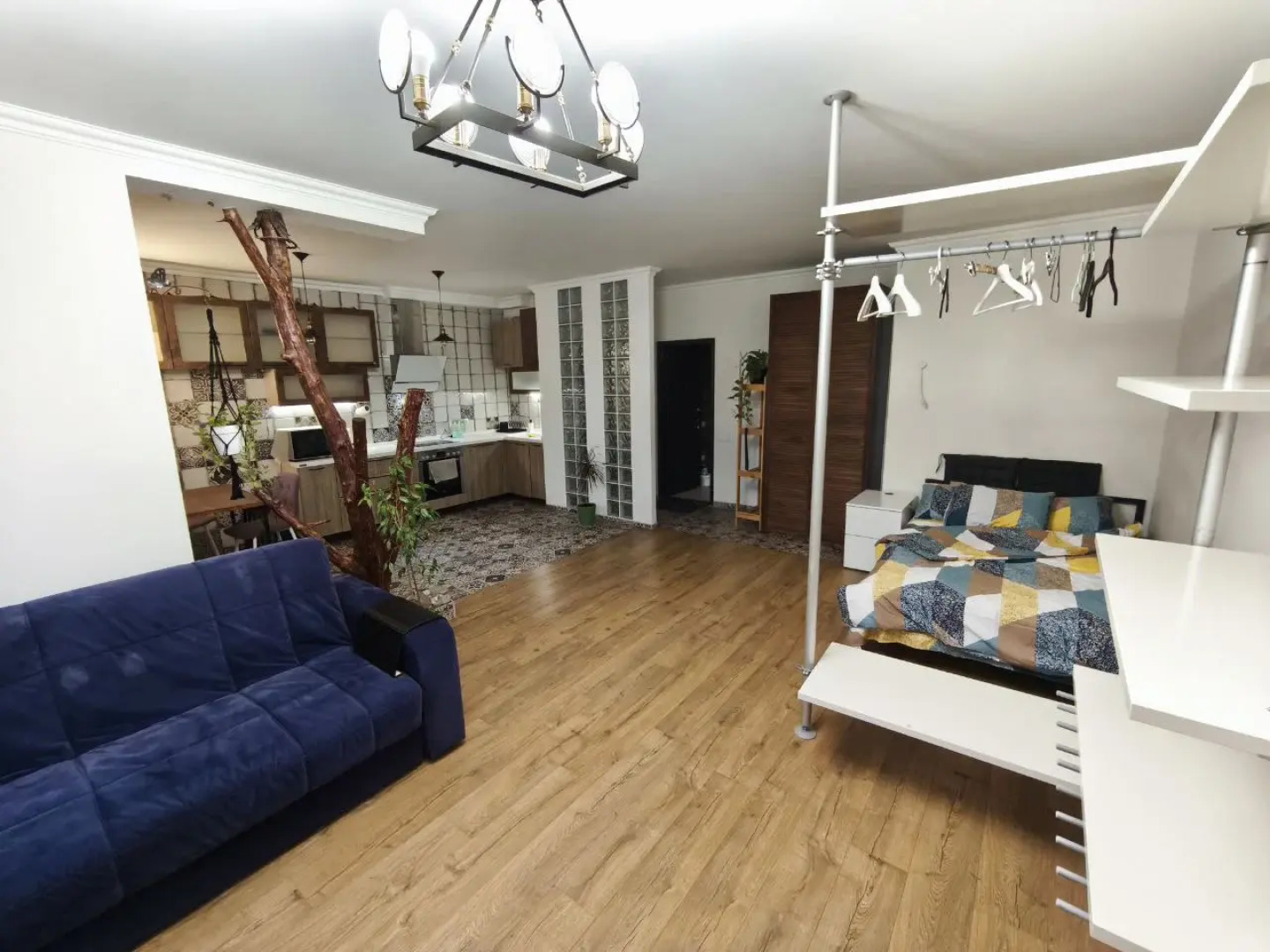 Апартаменты Студия с камином, деревом и видом на реку