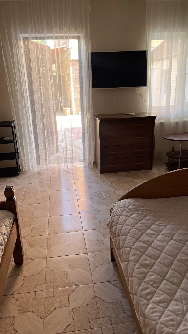 Апартаменты Коммунаров 50