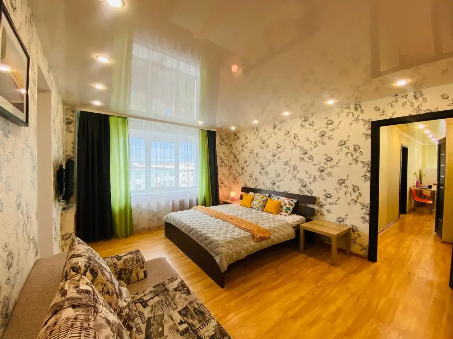 Апартаменты на Кольском 2