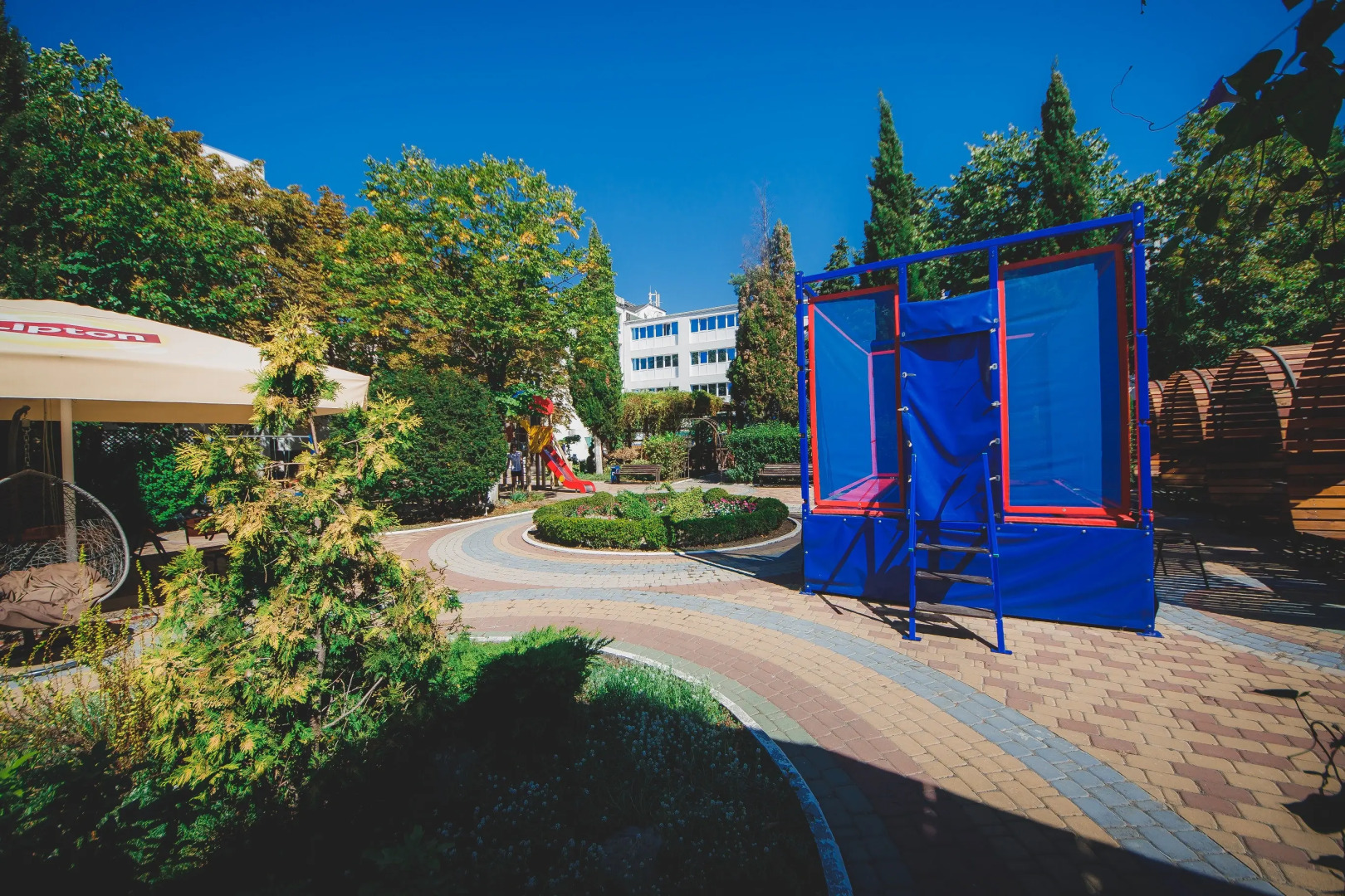 Пансионат Радуга