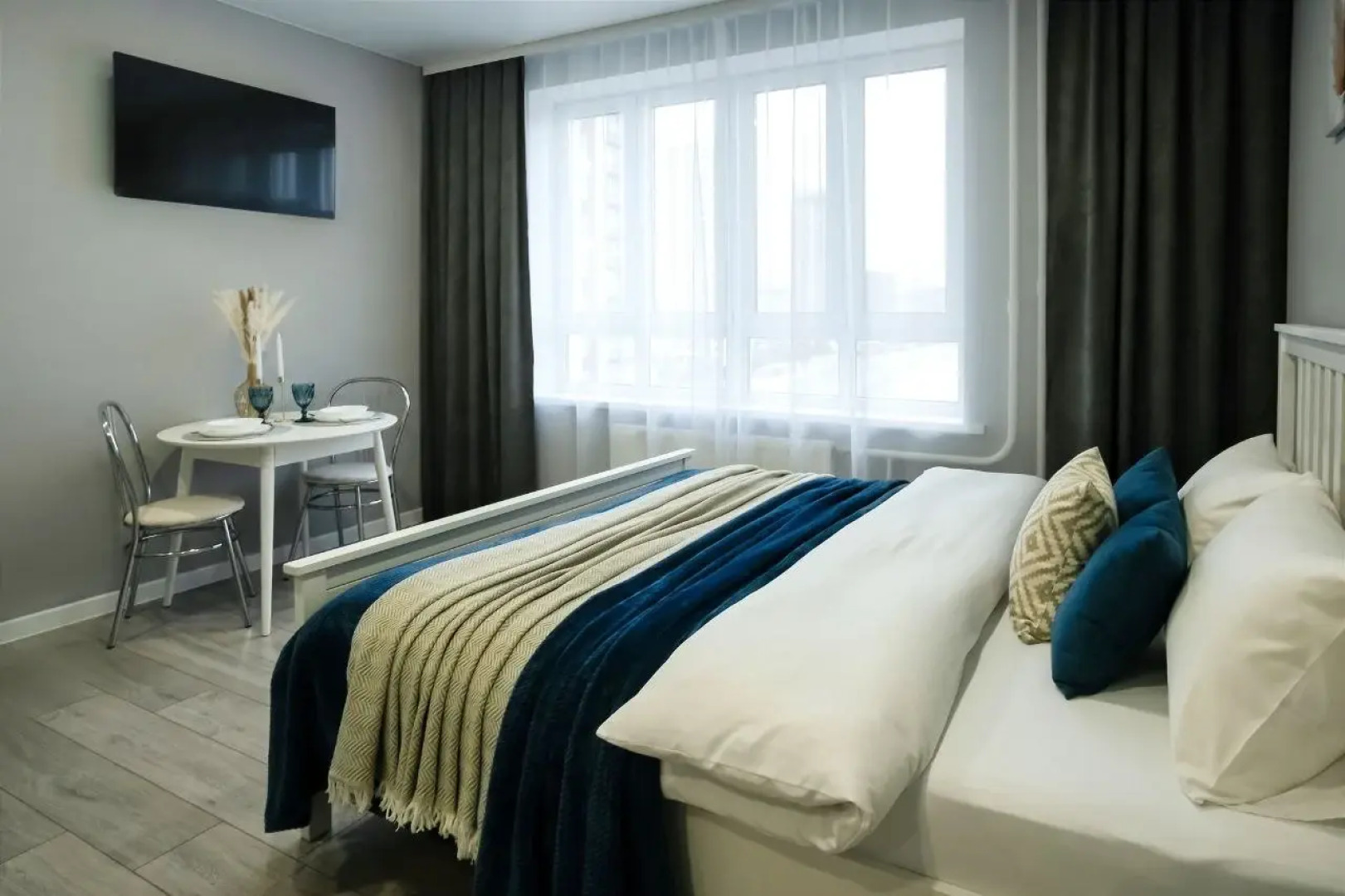 Квартира с Видом на Набережную Реки