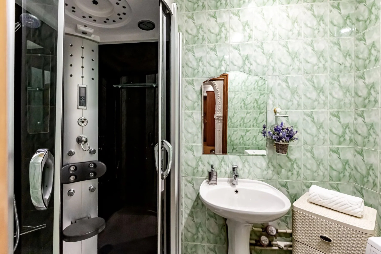 Апартаменты на Куйбышева Ирины Савельевой в центре курортного бульвара