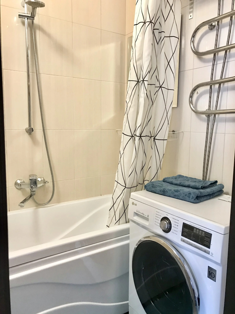 Апартаменты LIKE HOME APARTS Центральная 52/1