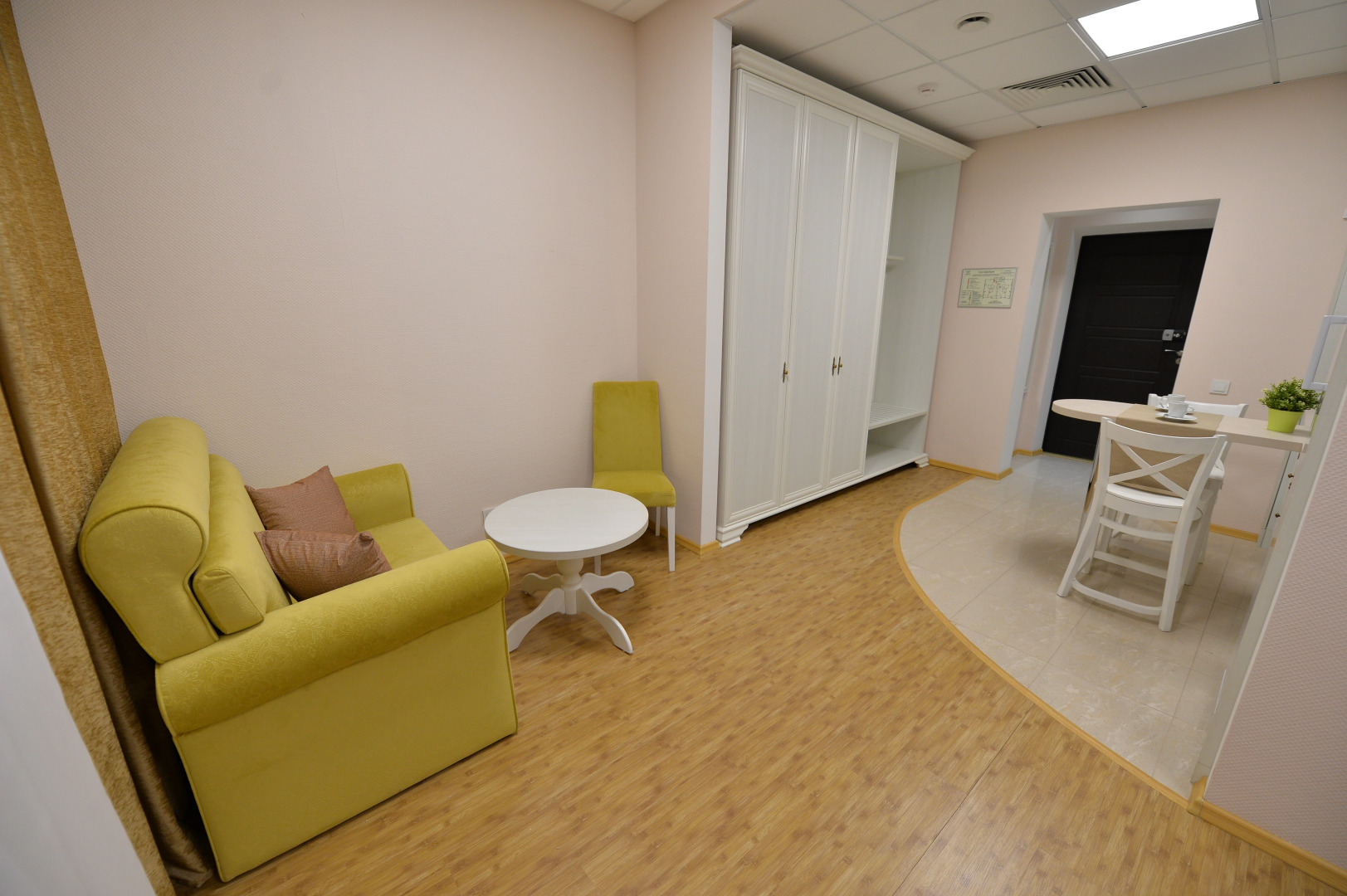 Апартаменты Необыкновенный дом 1