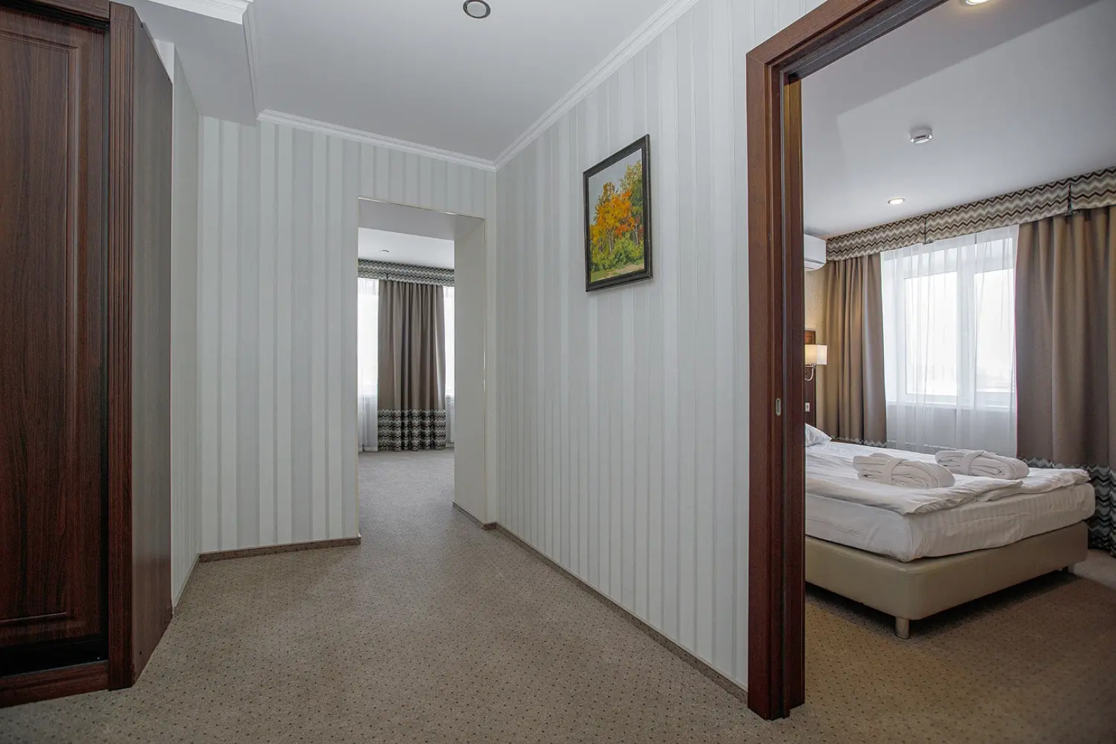 Гостиница «У Золотых ворот»