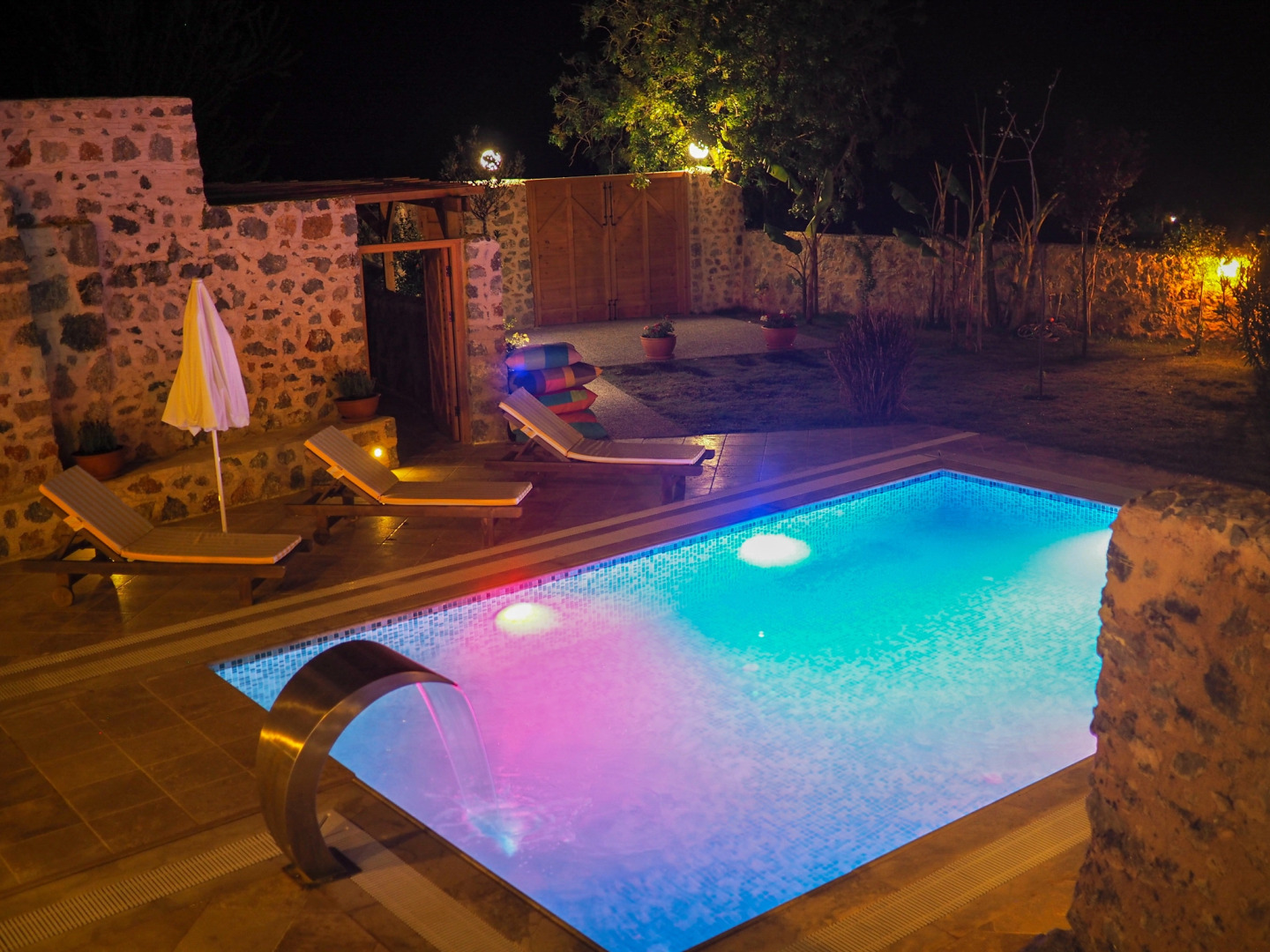 Apsara Suites Apart-Hotel