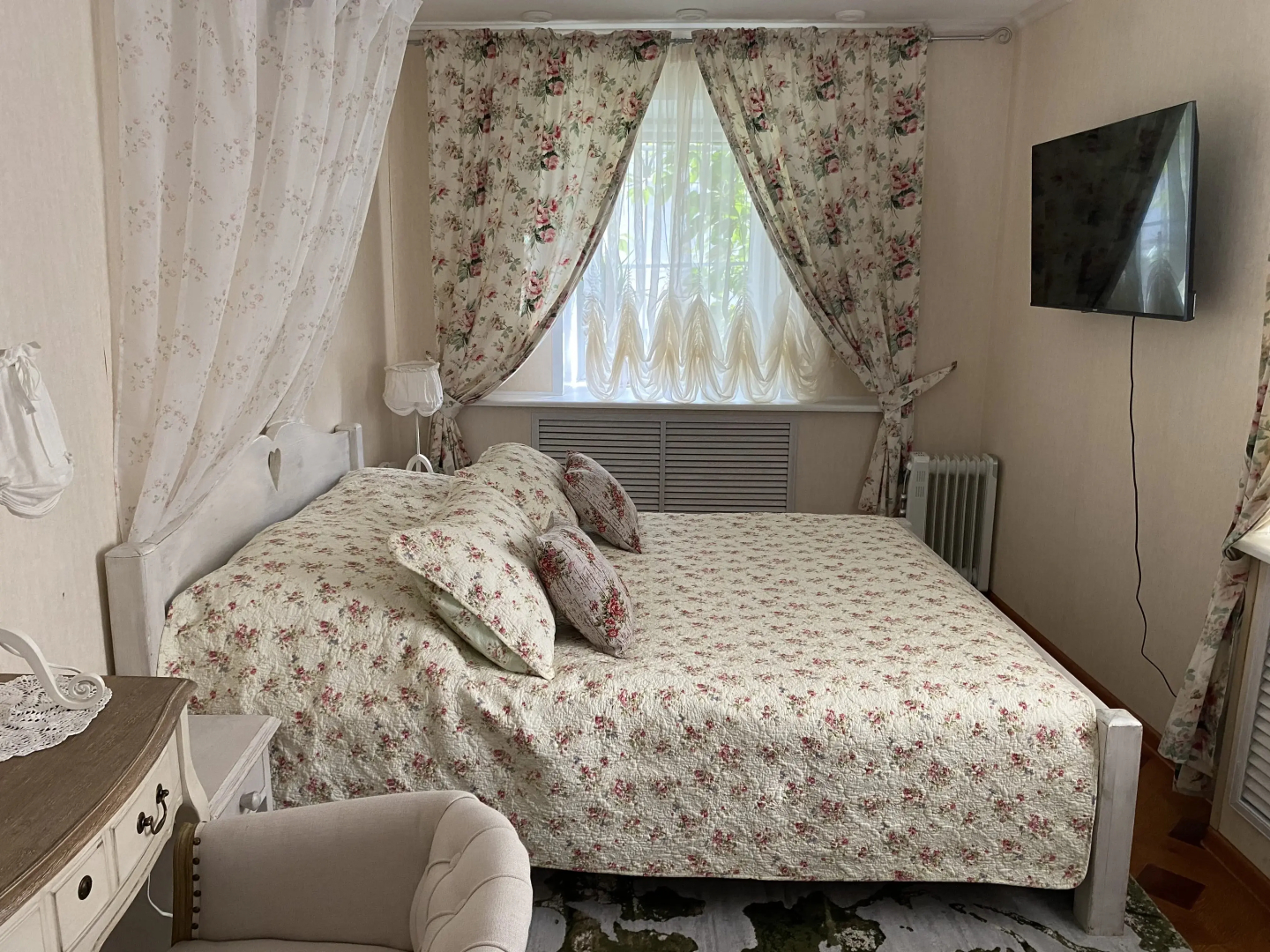 Квартира 2-х комнатные апартаменты Классик на Набережной