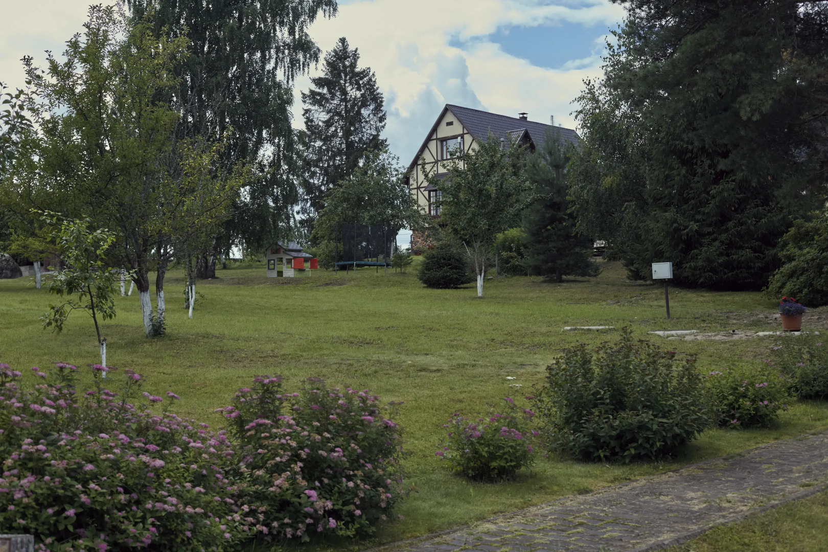 Гостевой дом Усадьба Земляничная