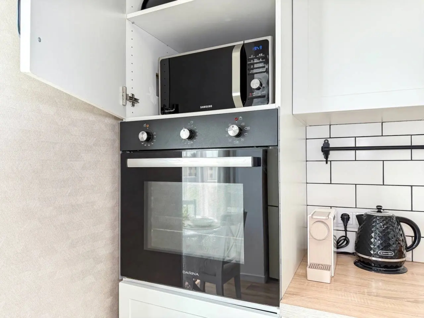 Квартира В Центре Города с Видом на Горы и Море — Как Дома, Tепло и Уютно!