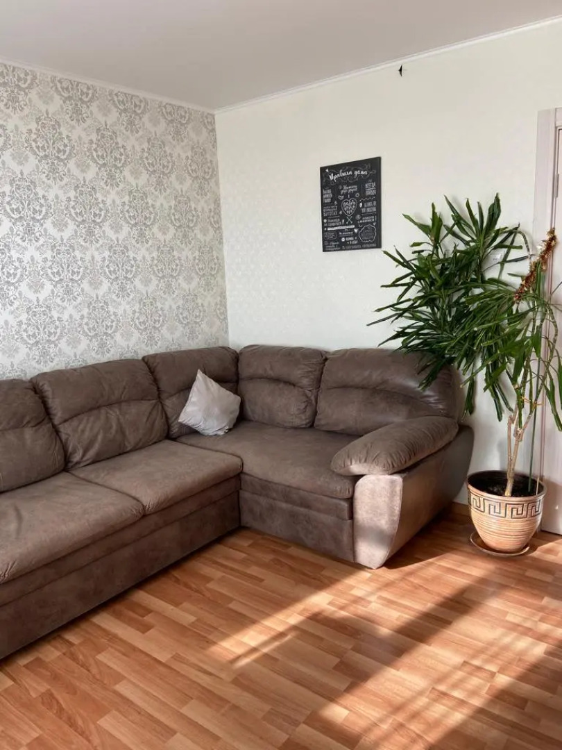 Апартаменты двухкомнатные Sempl на Нефтянников 50