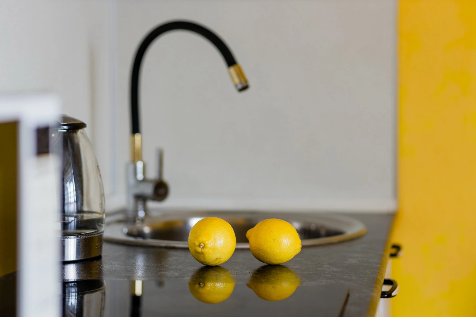 Апартаменты Здесь светит солнце в любую погоду