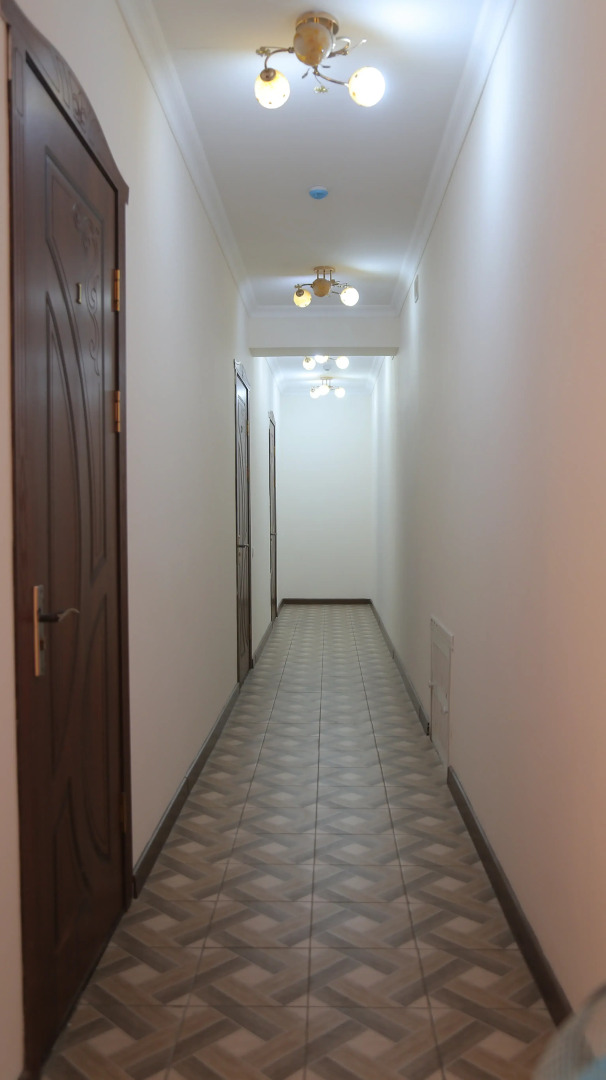 Отель Ideal Best Tour