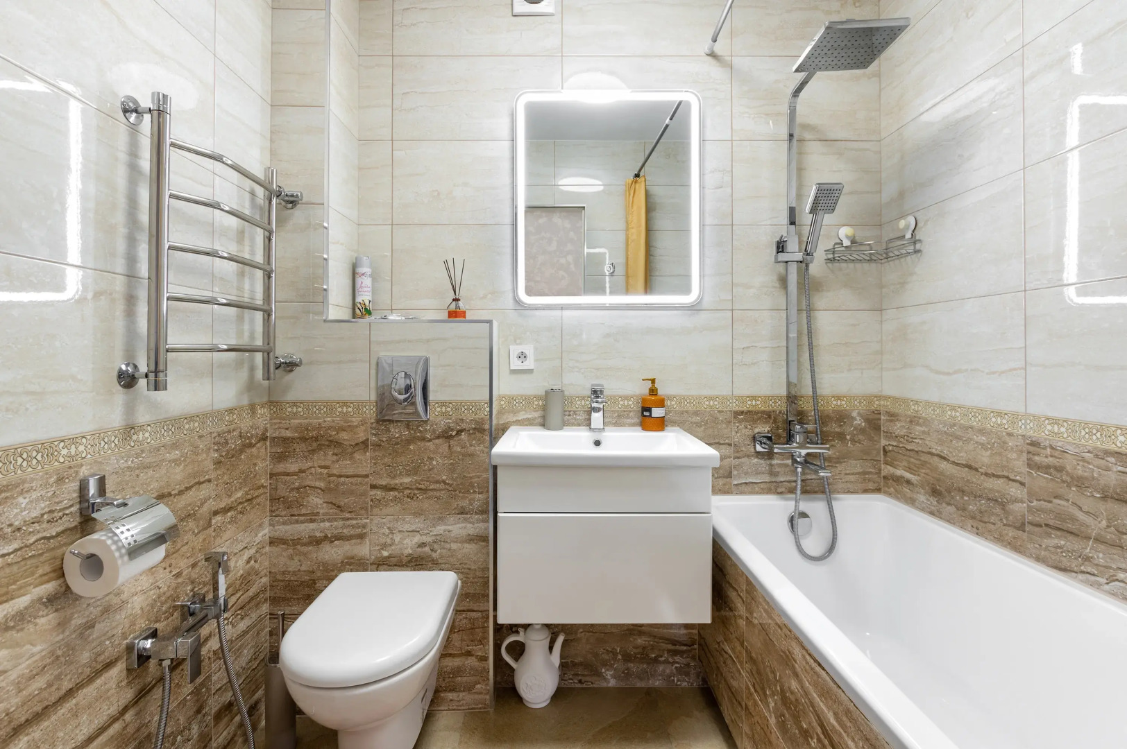 Квартира Красота спасет мир