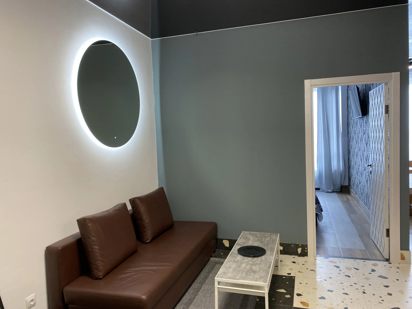 Апартаменты KM Tower Plazа европейский уровень в исторической части города