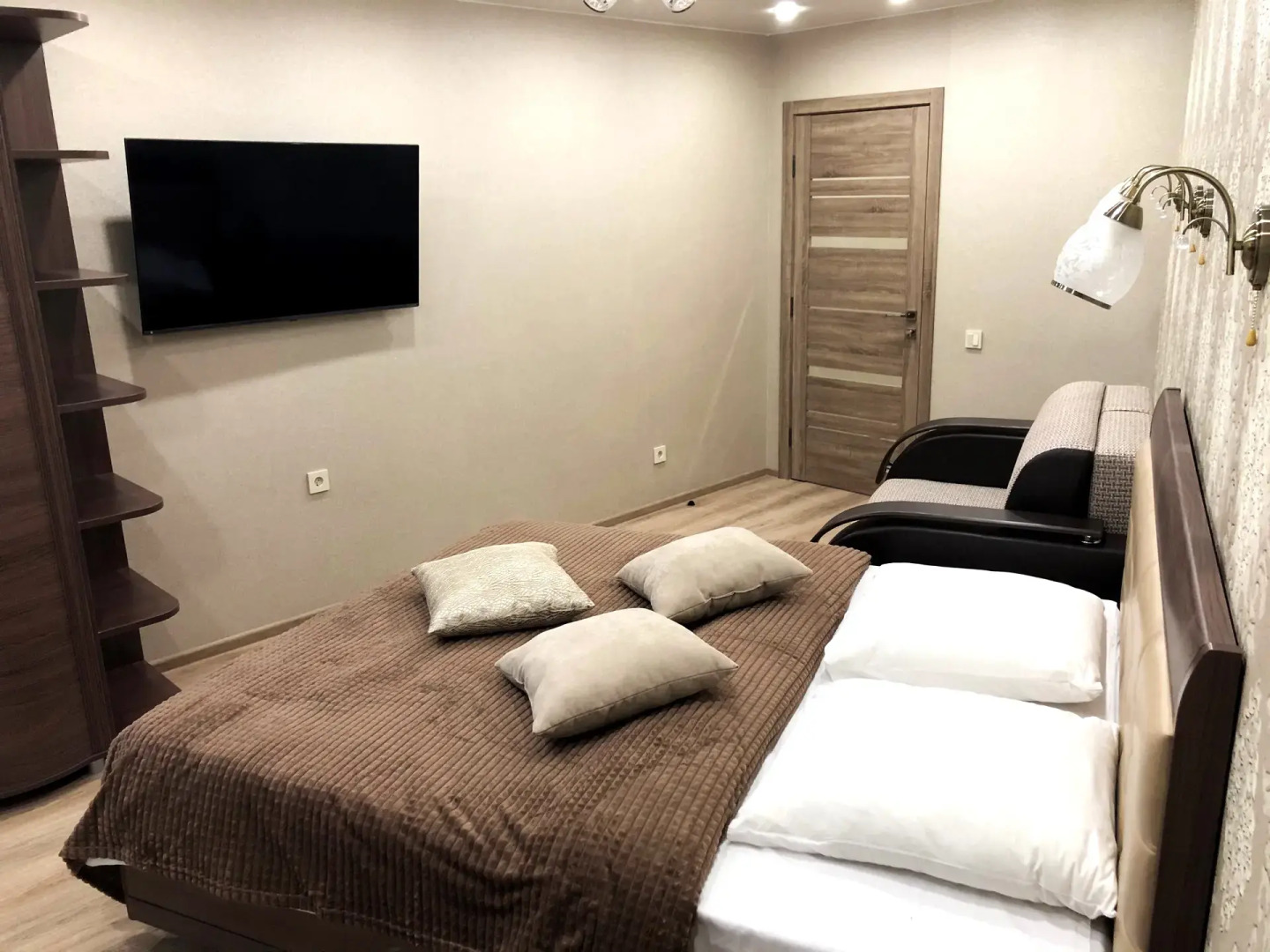 Апартаменты 3 Комнатные 80м2