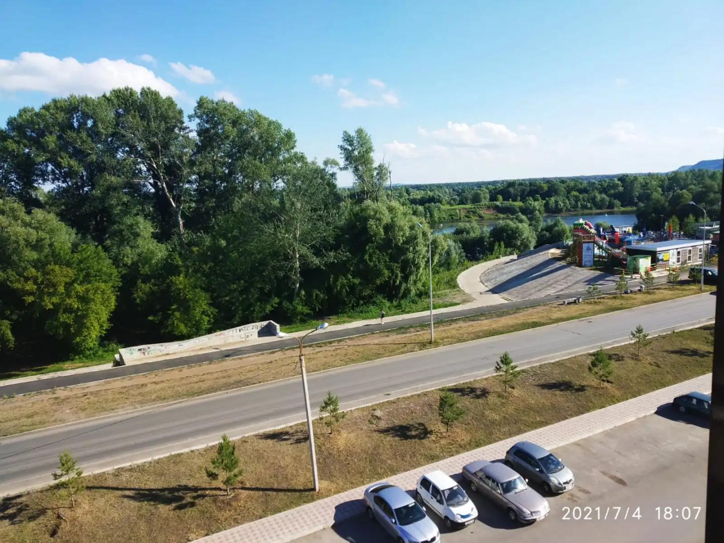 Квартира с Видом на Реку