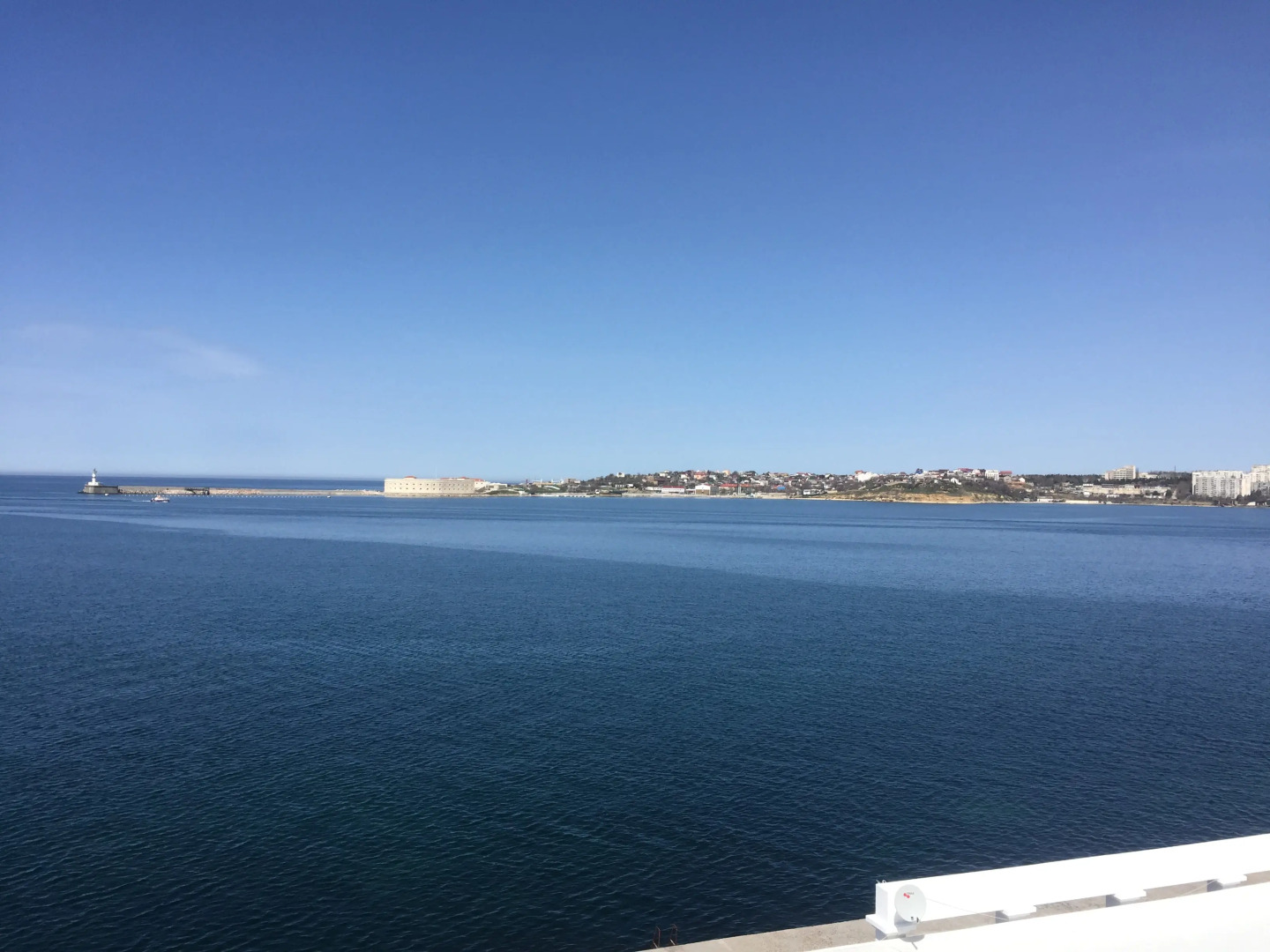 Отель Хрустальный Resort & Spa