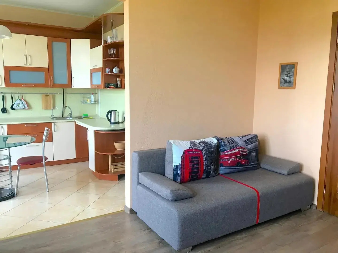 Двухкомнатная Квартира на проспекте Независимости 29