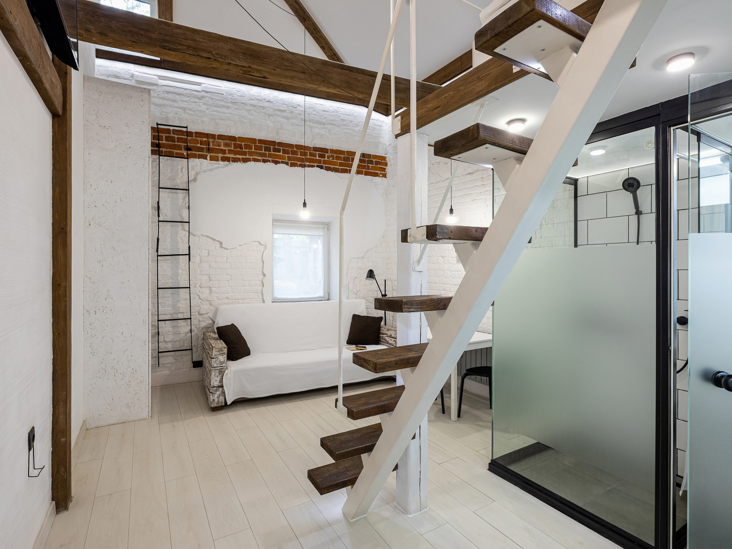 Апартаменты Лофт 2 Двухуровневые на Грузинской Улице 41А