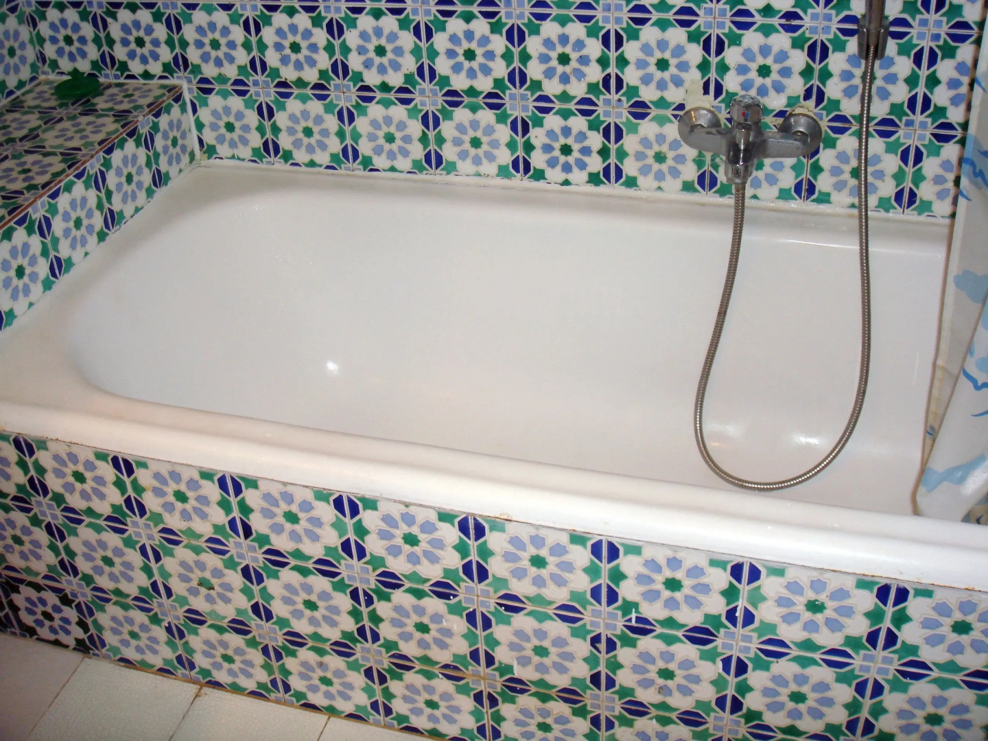 Вилла Азаиза