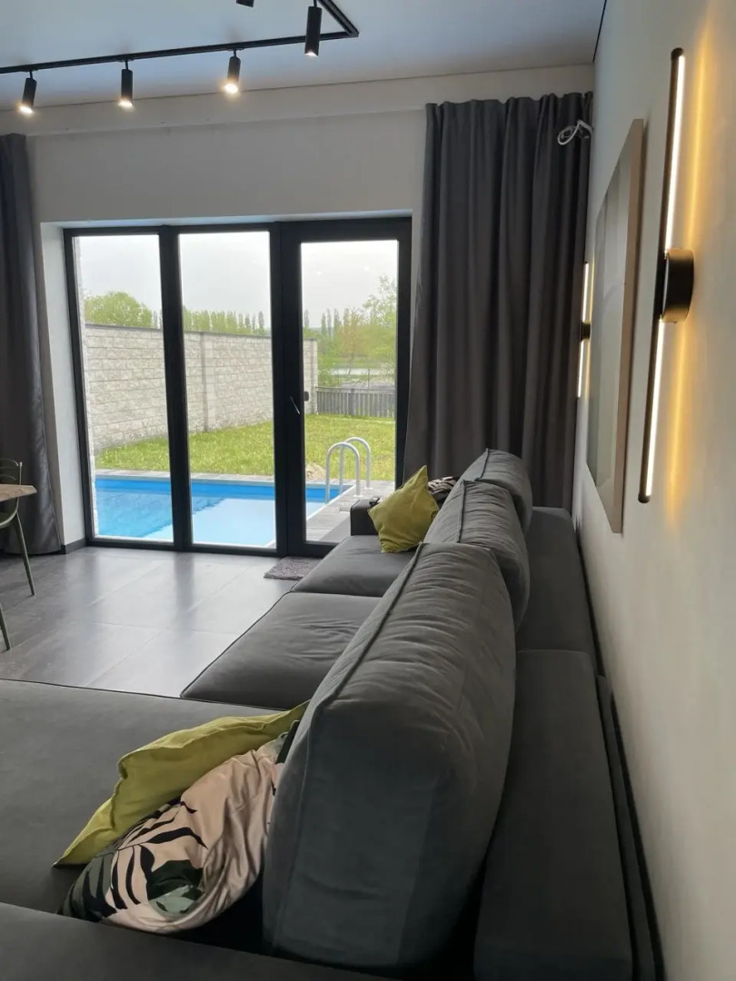 Частный дом Avalon Park