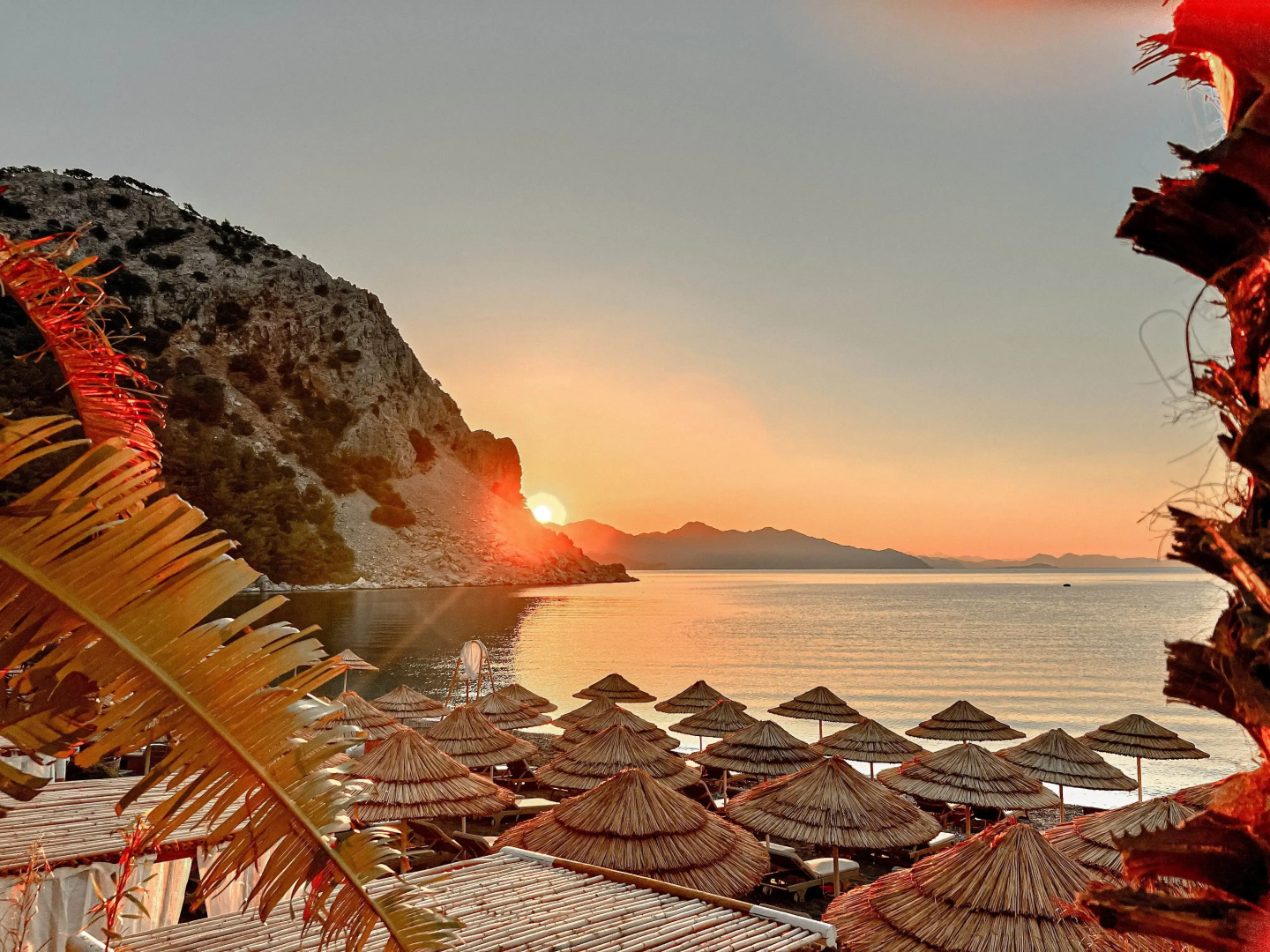 Отель Pilos Suites