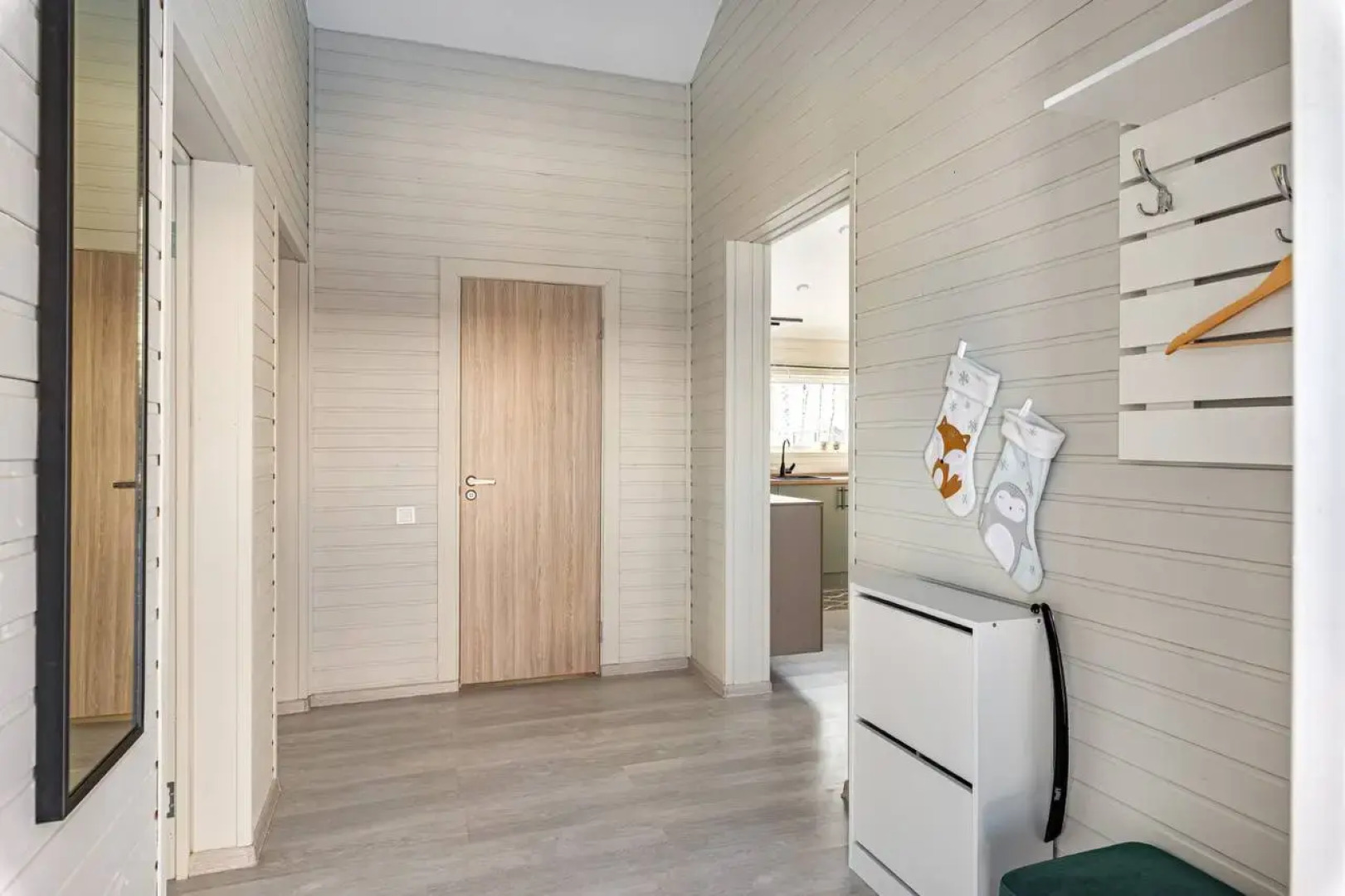 Частный дом Simple Life Home 231