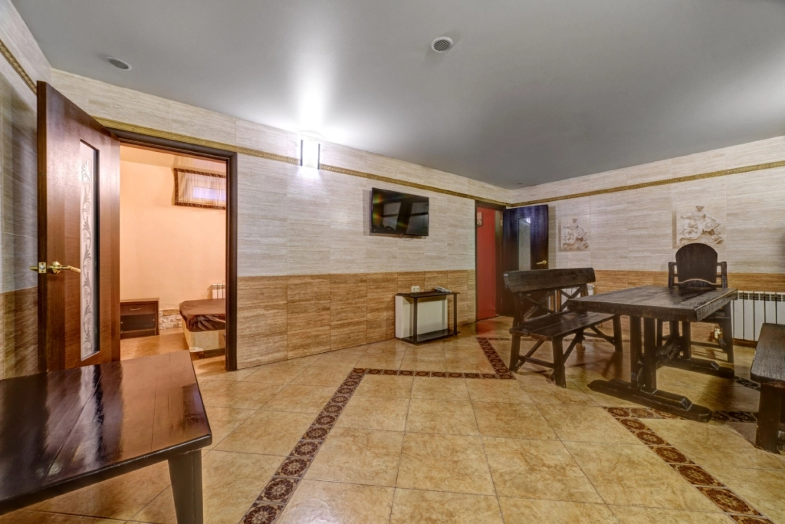 Отель Мартон Родина