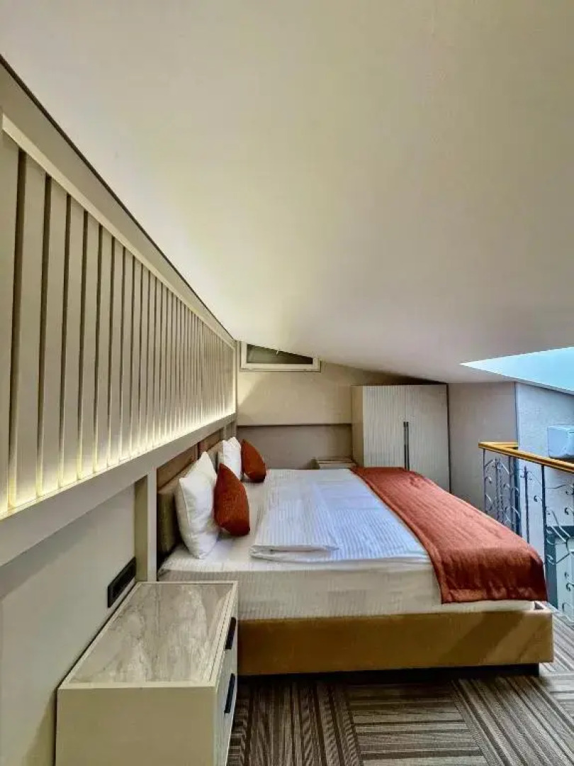 Отель Nizami Central Park