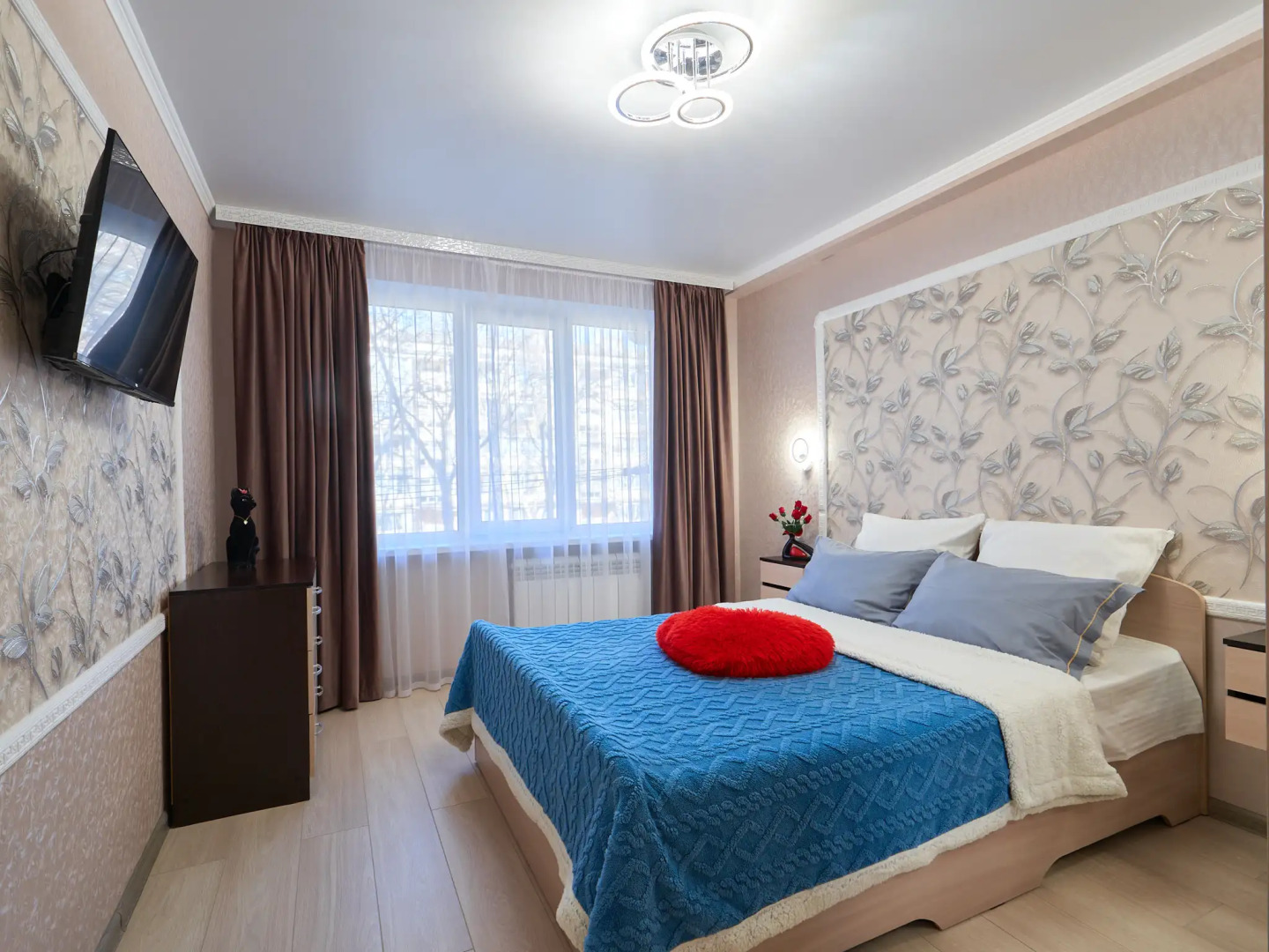 Апартаменты на ул Красивая