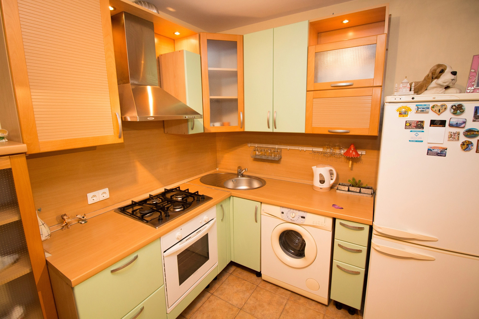 Апартаменты на Ельнинской 13