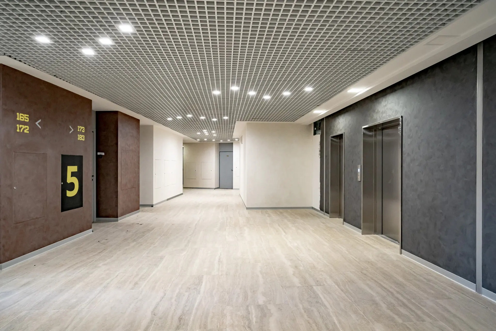 Квартира Некст 177