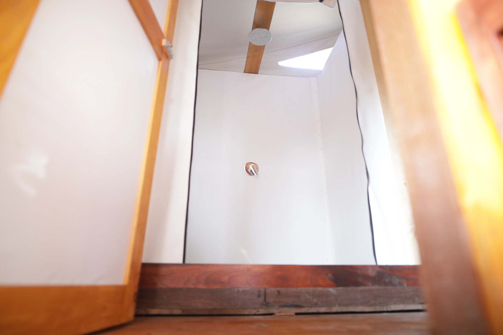 Topan Yala – Luxury Tented Safari