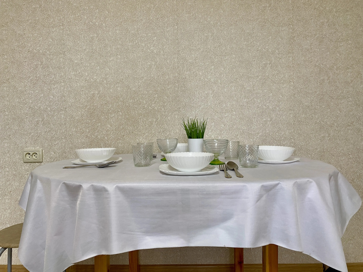 Квартира трехкомнатная рядом с цирком