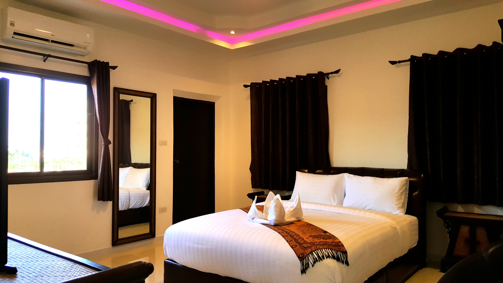 Вилла Hideland - The Luxurious Tropical Villa - Pattaya Jomtien