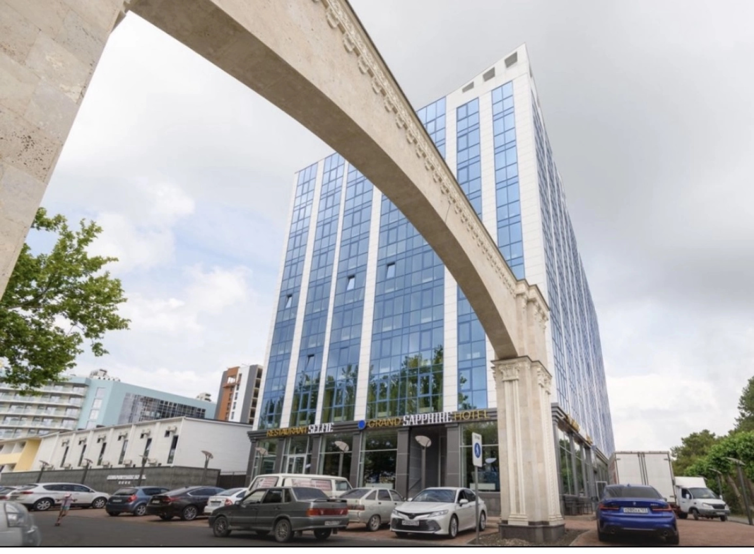 Апартаменты Grand sapphire