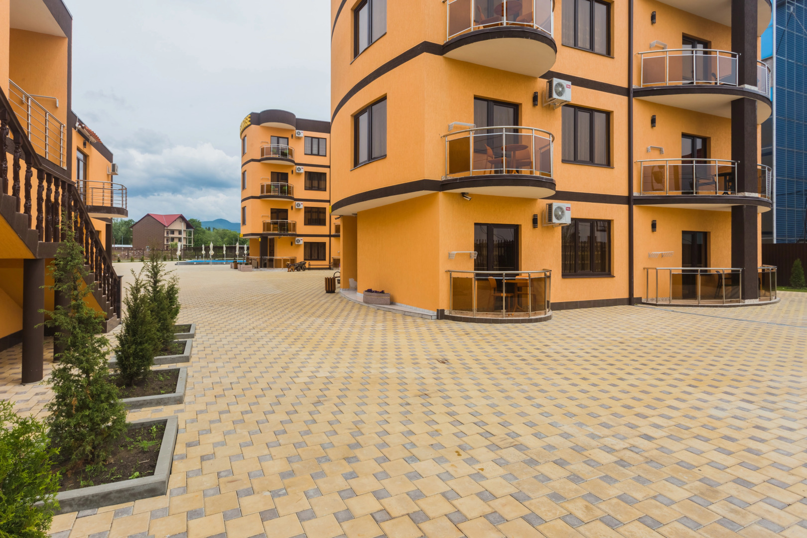 Отель Golden Sunrise