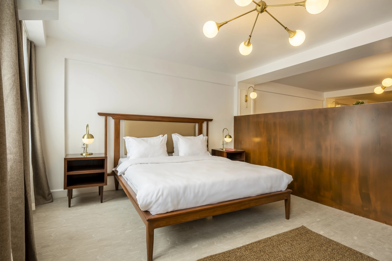 Апартаменты PeraNox Suites