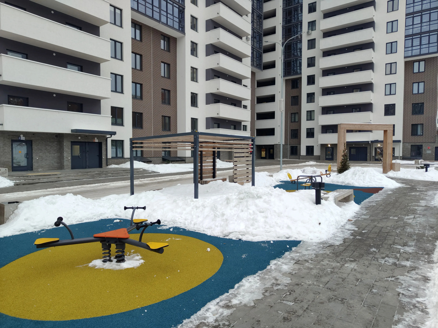 Апартаменты SunSet Хохлова 7