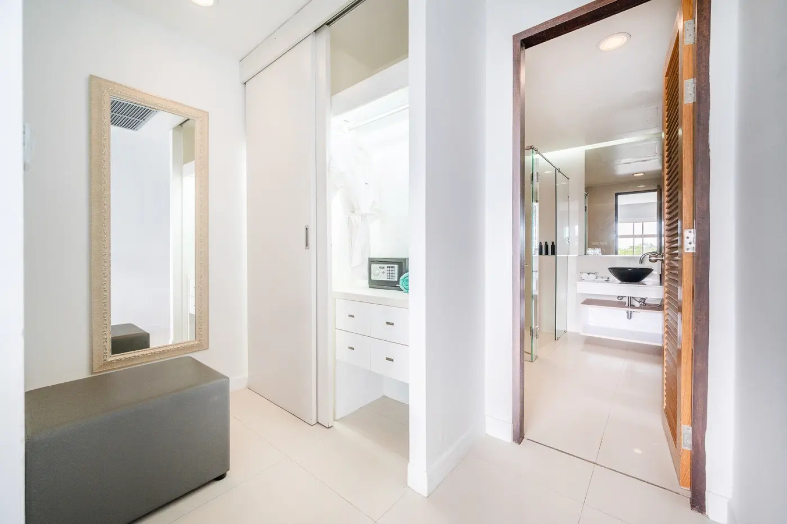 Отель Coco Phuket Bangtao Beach